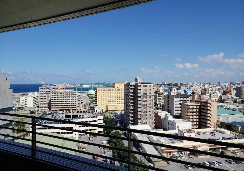 اتاق اجرایی, Loisir Hotel Naha