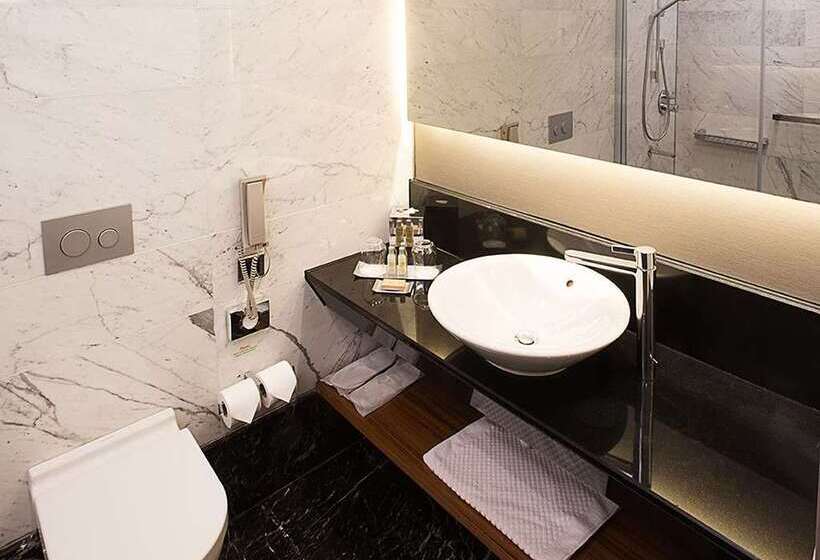 Номер Стандарт Верхний Этаж, Hilton Fukuoka Sea Hawk