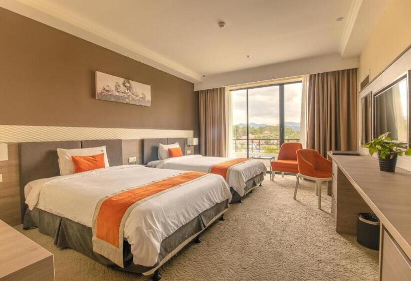Номер Deluxe, Klana Resort Seremban
