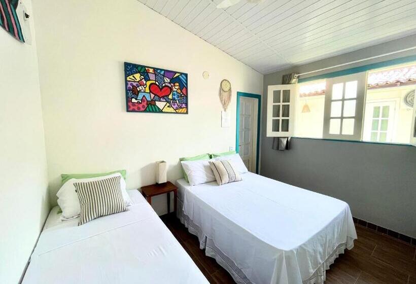 سوییت جونیور, Bada Hostel & Kite School