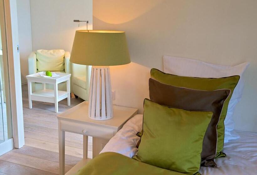 اتاق لوکس, Restaurant Hotel Merlet