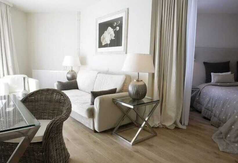 اتاق لوکس, Restaurant Hotel Merlet