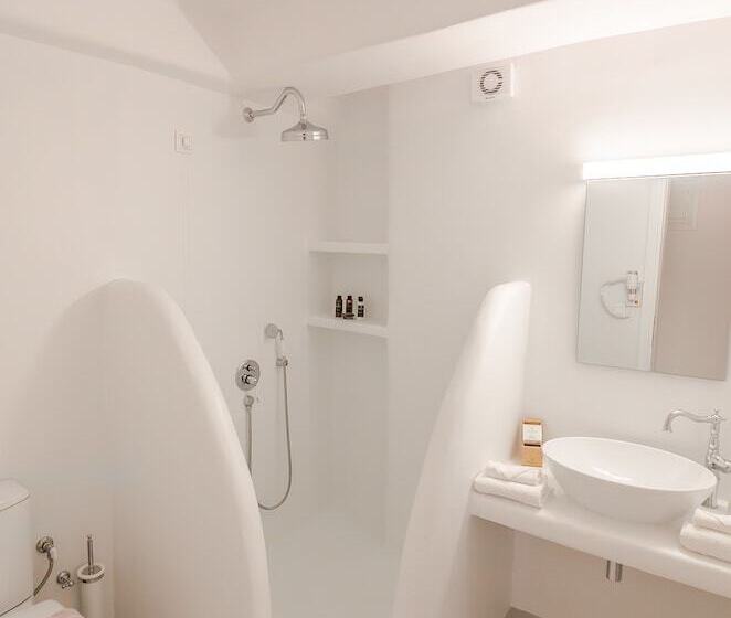 Deluxe Suite Sea View, Eden View Suites & Villas