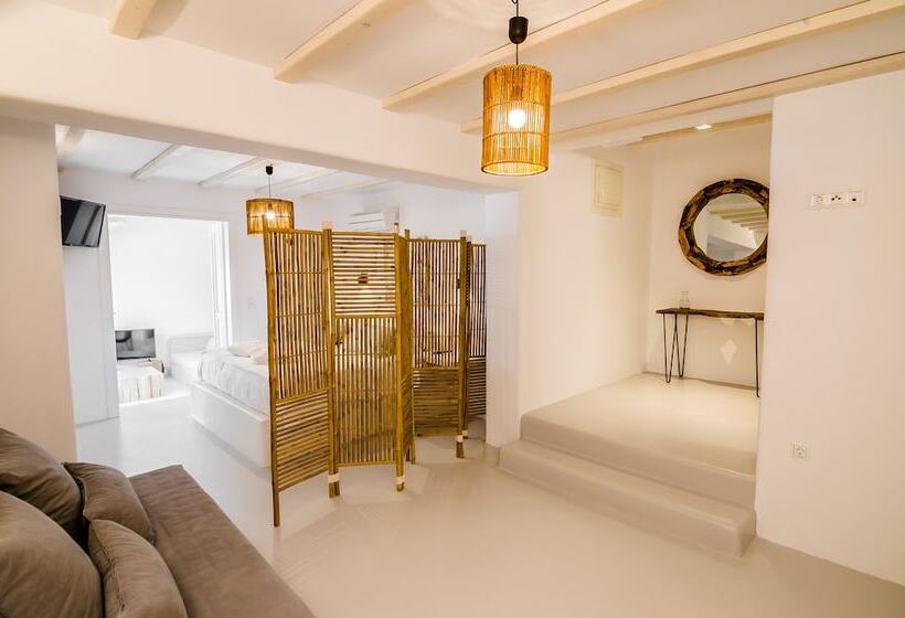 Deluxe Suite Sea View, Eden View Suites & Villas