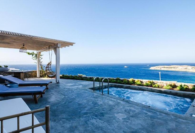Deluxe Suite Sea View, Eden View Suites & Villas