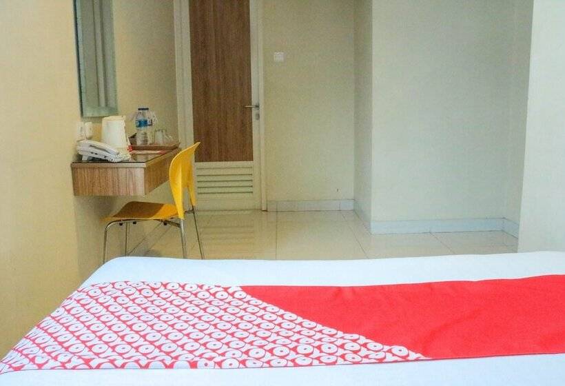 اتاق لوکس, Maleo Guest House By Oyo Rooms