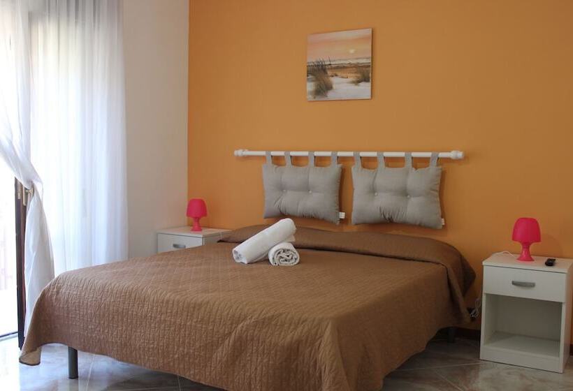 Quarto Estandar com Sacada, Casa Chiarenza
