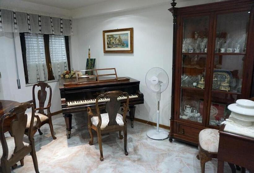 Quarto Deluxe com Sacada, Casa Chiarenza