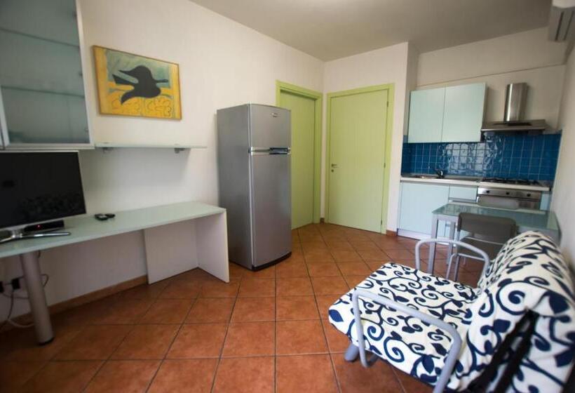 Apartamento 1 Dormitório, Residence Corso Monferrato