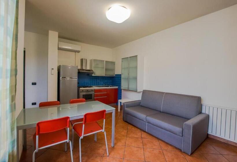 Apartamento 2 Dormitórios, Residence Corso Monferrato