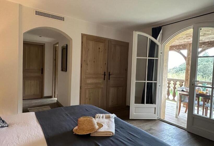 Quarto Estandar Vista Mar com Sacada, Le Clos Des Sept Palmiers