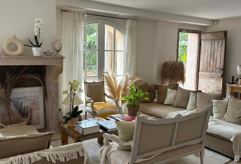 Quarto Deluxe com Terraço, Le Clos Des Sept Palmiers