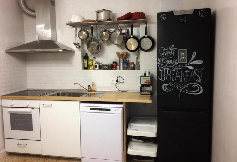 اتاق خانوادگی با سرویس بهداشتی مشترک, Guesthouse Ca Artù