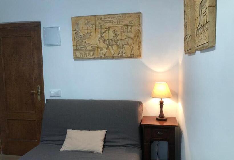 스탠다드 스튜디오 킹침대, Hostal Restaurante Fogón De Gredos