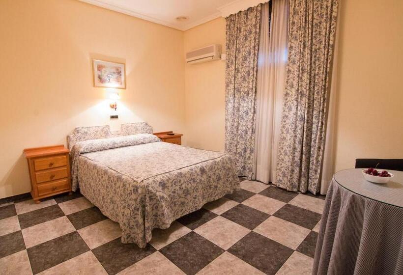 Номер Стандарт, Hostal Santa Ana