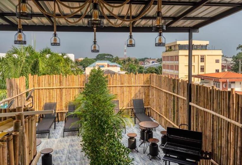اتاق لوکس با بالکن, Lemon Loft Boutique Room