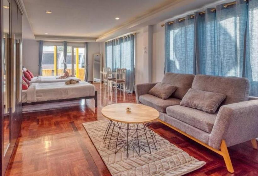 اتاق استاندارد سه تخته با بالکن, Lemon Loft Boutique Room