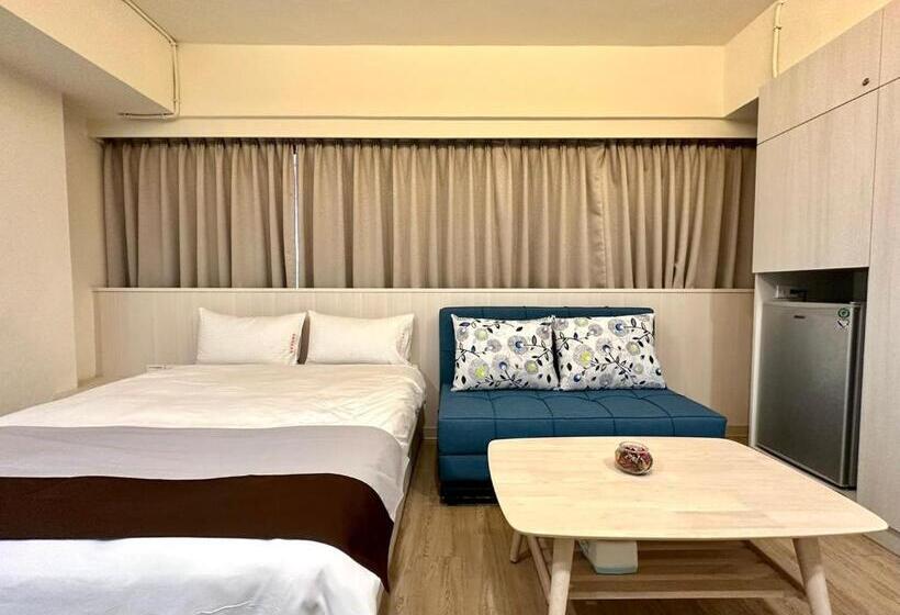 اتاق سوپریور, Music City Inn