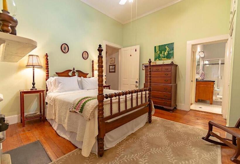 Номер Стандарт, Riverboat Bed & Breakfast