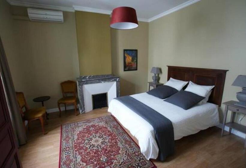Номер Стандарт, Carcassonne Guest House