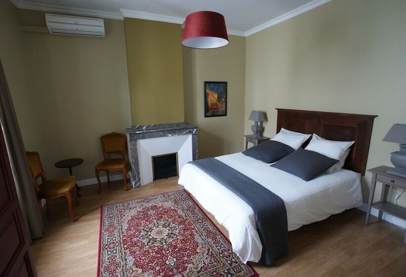 Номер Стандарт, Carcassonne Guest House