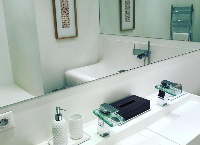 Люкс Повышенной Комфортности, Hôtel Particulier Le 28