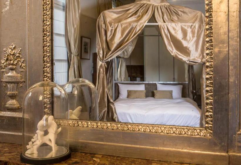 Люкс Повышенной Комфортности, Hôtel Particulier Le 28