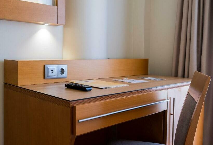 اتاق استاندارد, The Azoriani Boutique, Ascend Hotel Collection