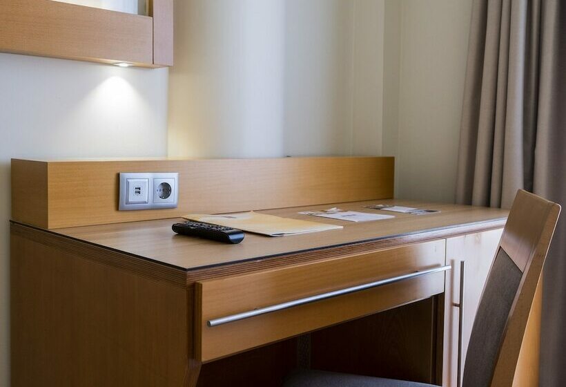 اتاق استاندارد, The Azoriani Boutique, Ascend Hotel Collection