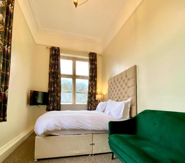 Номер Basic, Ruswarp Hall   Whitby
