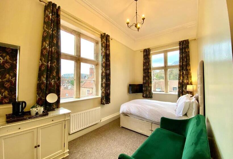 Номер Basic, Ruswarp Hall   Whitby