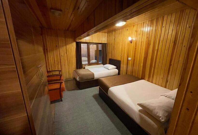 اتاق راحتی, Ozkan Otel