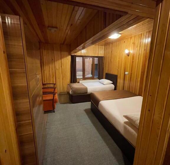 اتاق راحتی, Ozkan Otel
