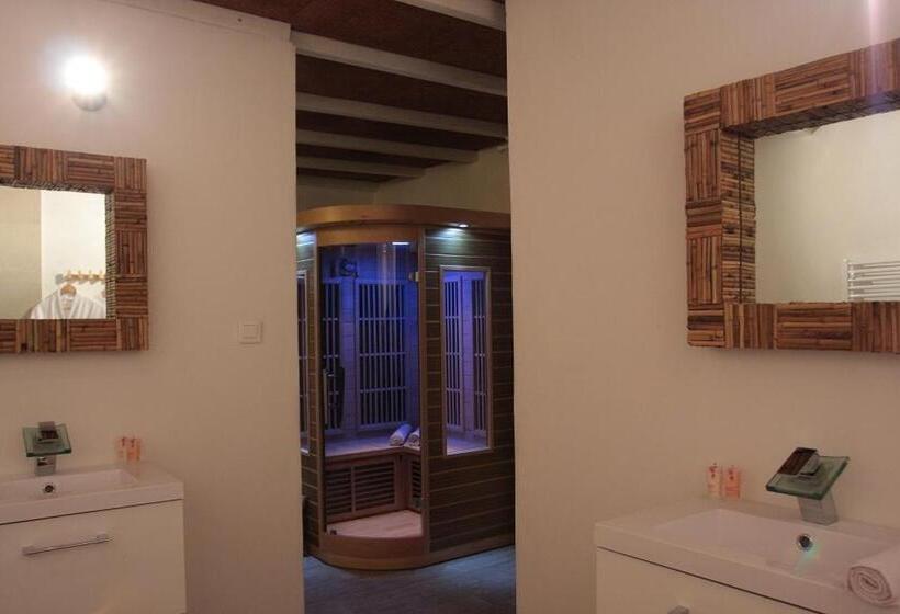 سوئیت با وان آب گرم, La Paillote Exotique Spa