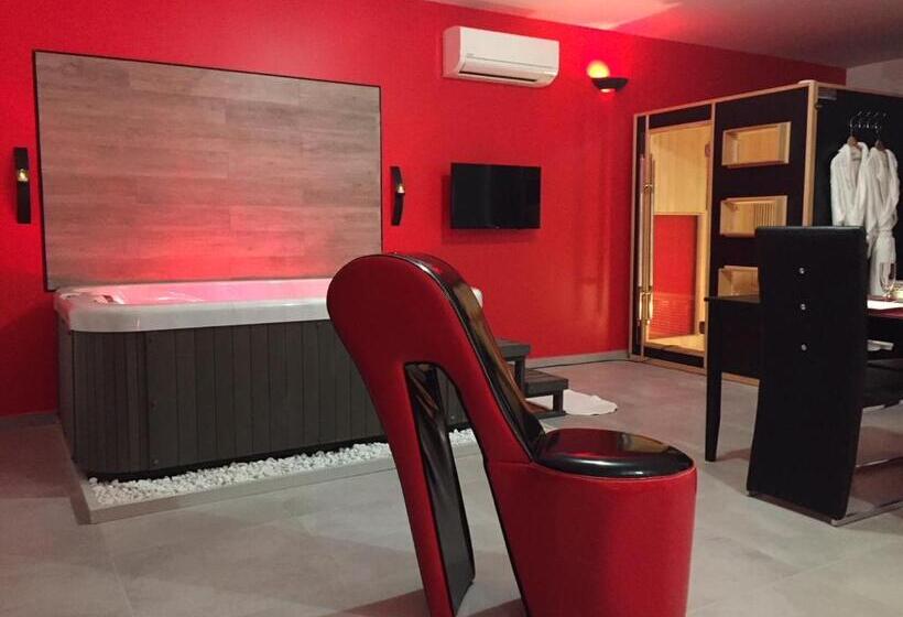 سوئیت با وان آب گرم, La Paillote Exotique Spa
