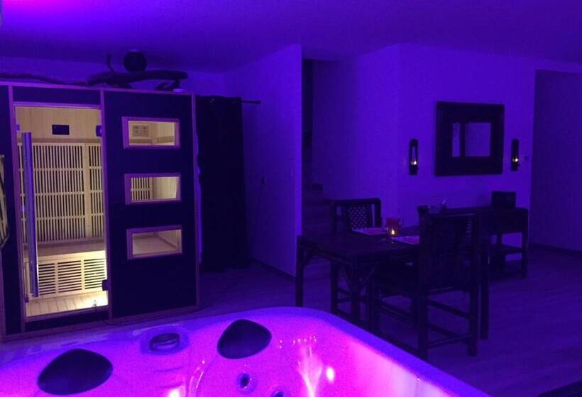 سوئیت با وان آب گرم, La Paillote Exotique Spa