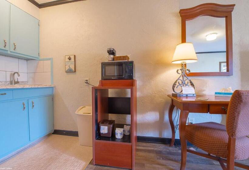 标准间带游泳池, Townsend River Breeze Inn