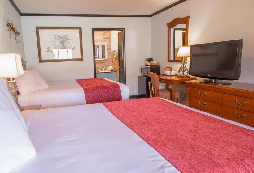标准间带游泳池, Townsend River Breeze Inn