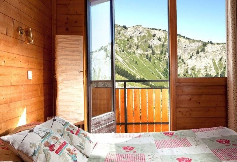 اتاق استاندارد سه نفره, Azureva La Clusaz Les Confins