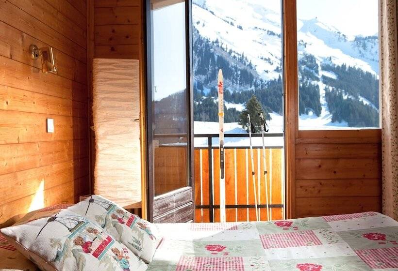 اتاق استاندارد سه نفره, Azureva La Clusaz Les Confins