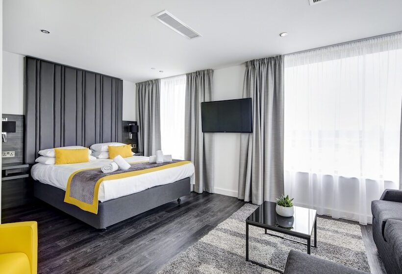 스탠다드 스튜디오, Dockside Apartments At Excel