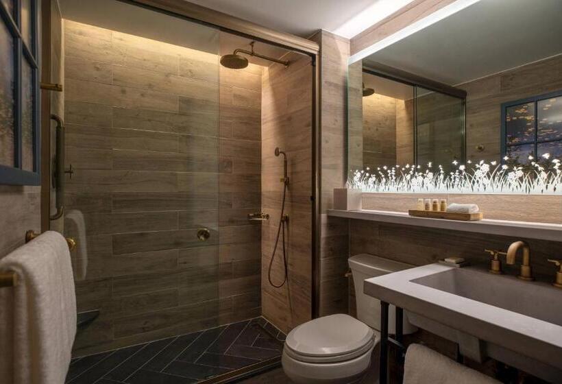 اتاق استاندارد با 2 تخت دوبل, Renaissance New York Chelsea