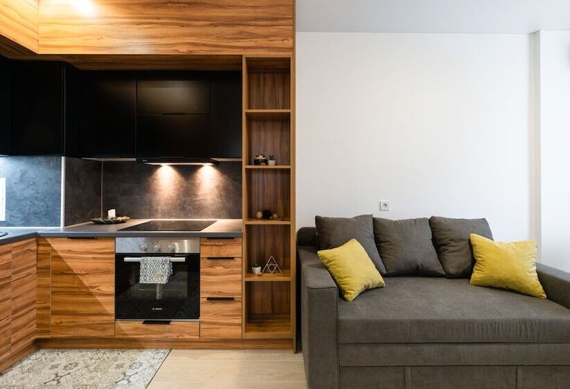 آپارتمان لوکس 1 خوابه, Nyvky Residence