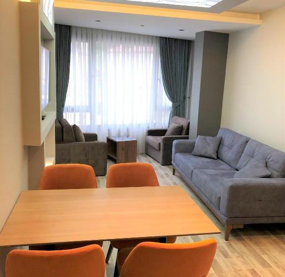 1 Bedroom Apartment Lake View, Onal Motel