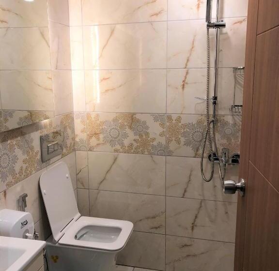 اتاق استاندارد با چشم‌انداز کوهستان, Onal Motel