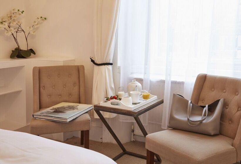 Номер Стандарт, Lyme Townhouse