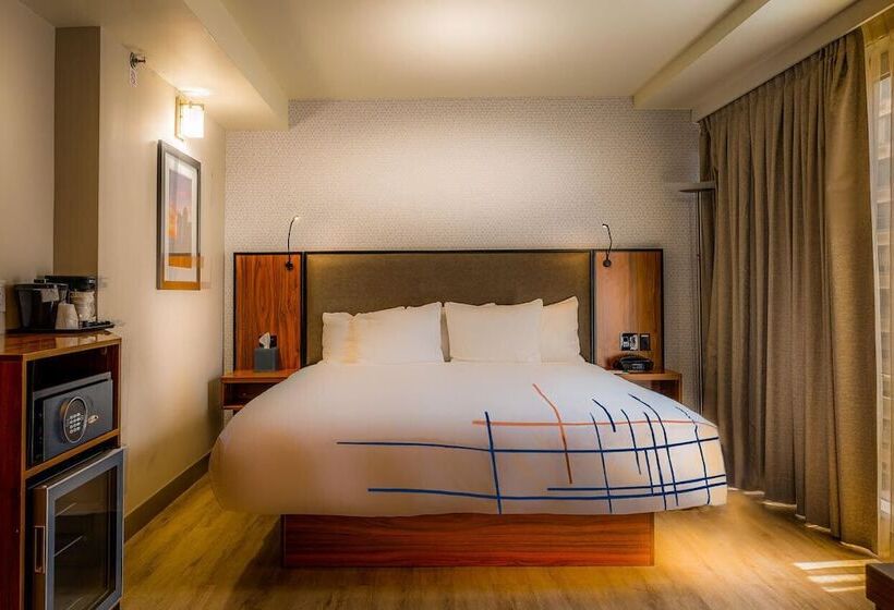 اتاق پرمیوم, La Quinta By Wyndham Time Square South