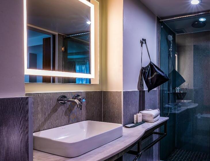 اتاق پرمیوم, La Quinta By Wyndham Time Square South