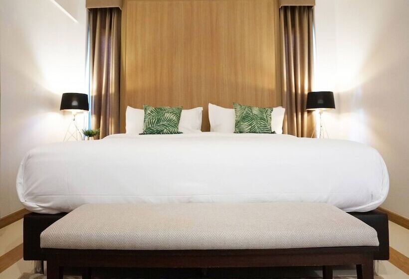 Deluxe Room, Matana