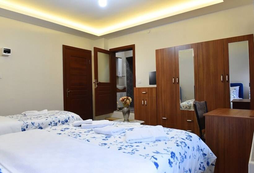 Номер Стандарт Трехместный, Oz Butik Otel Antik Kent Myrleia